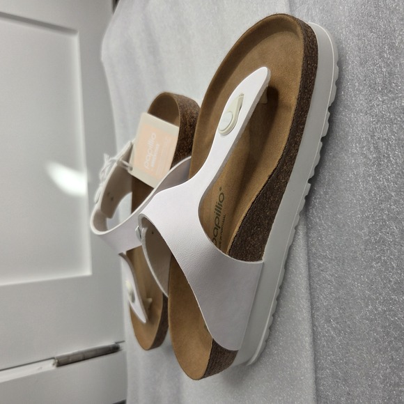 NWT Birkenstock Gizeh Platform Vegan Leather White Sandals Size 39 - Picture 8 of 12